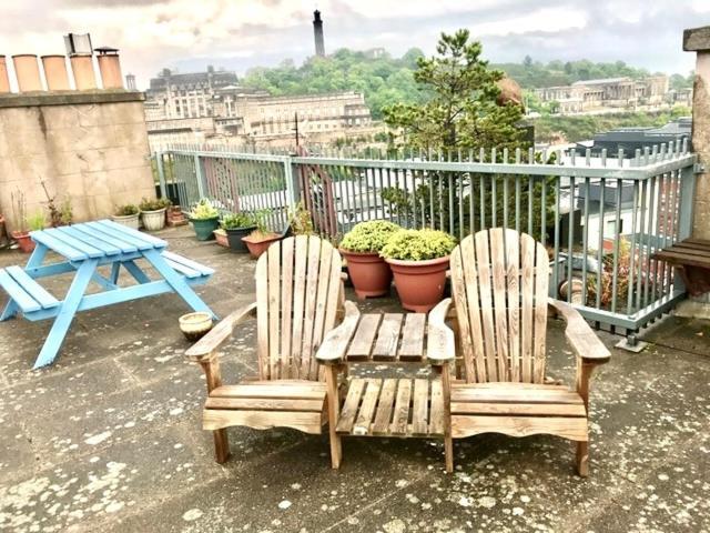 The Jeffrey Street Apartment Edimburgo Esterno foto